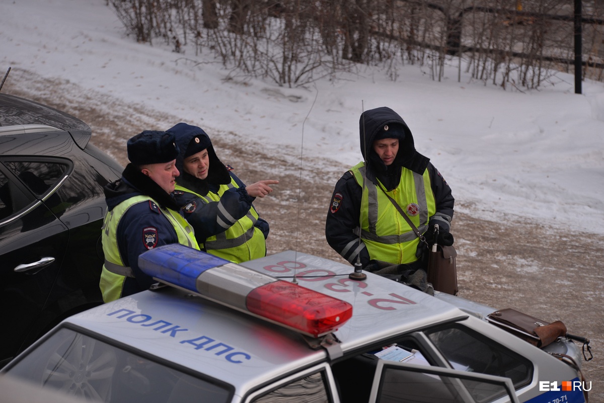 Выезд из Свердловской области в Башкирию закрыли для автобусов из-за плохой уборки дорог