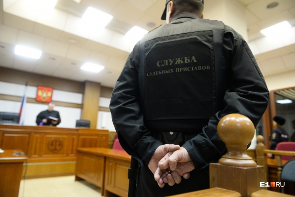 В Невьянске суд продлил арест бывшему начальнику ИК-46 В Невьянске суд продлил арест бывшему начальнику ИК-46