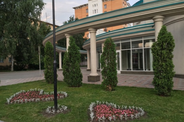 Можно ли будет пожениться без сертификата о прививке от COVID-19 в Новосибирске? Можно ли будет пожениться без сертификата о прививке от COVID-19 в Новосибирске?