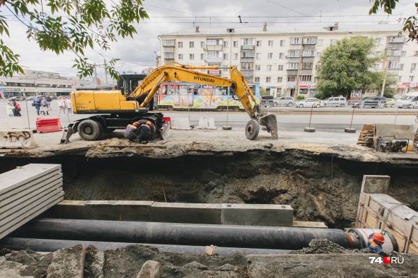 Опрессовка в Челябинске завершилась, но воду дали не всем Опрессовка в Челябинске завершилась, но воду дали не всем