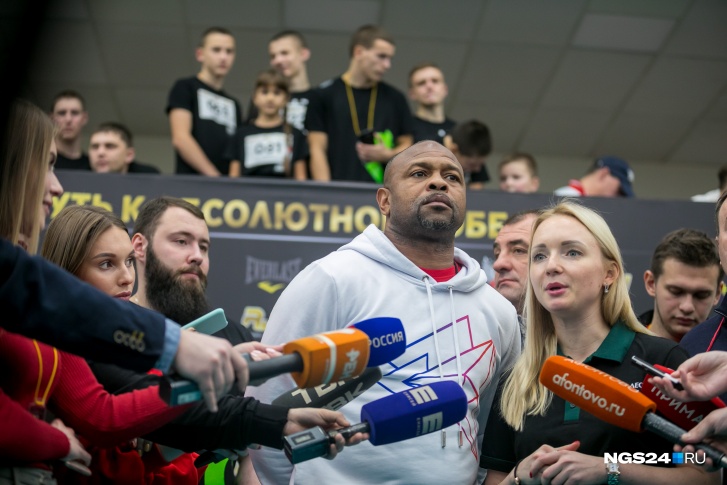 Рой Джонс уже был в Красноярске два года назад Рой Джонс уже был в Красноярске два года назад