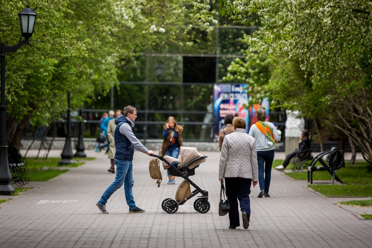 Продолжительность жизни новосибирцев снизилась впервые за 14 лет — смотрим, насколько