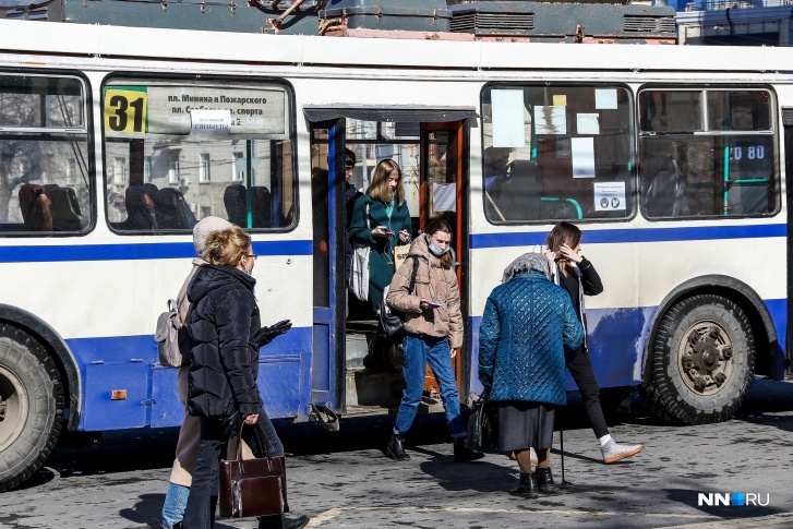 Движение троллейбусов <nobr class="_">№ 13</nobr>, 17 и 31 изменилось из-за обрыва проводов на Варварской Движение троллейбусов <nobr class="_">№ 13</nobr>, 17 и 31 изменилось из-за обрыва проводов на Варварской