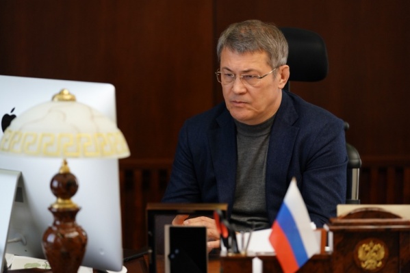 Глава региона был очень недоволен Глава региона был очень недоволен