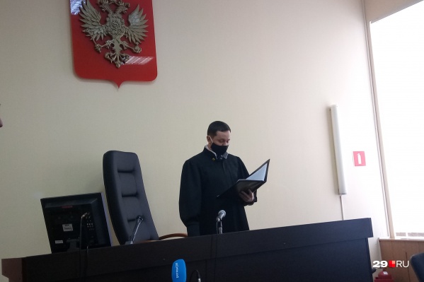 Приговором Александра Камышева лишили права в течение двух лет заниматься деятельностью, связанной с управлением автомобилями Приговором Александра Камышева лишили права в течение двух лет заниматься деятельностью, связанной с управлением автомобилями