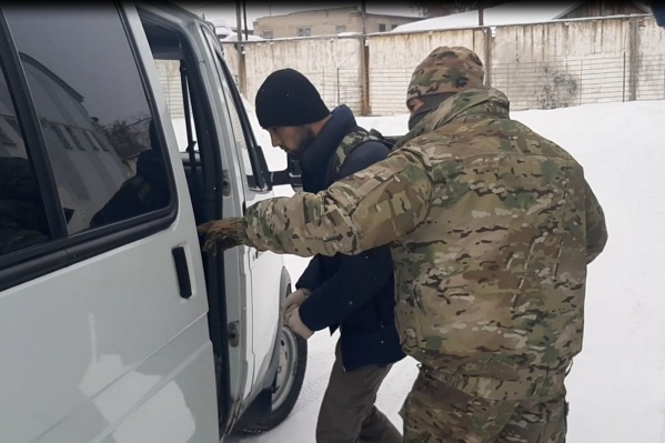 Один из задержанных является гражданином одной из стран ближнего зарубежья Один из задержанных является гражданином одной из стран ближнего зарубежья