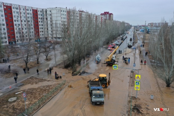 В провале с кипятком сварились заживо два человека В провале с кипятком сварились заживо два человека