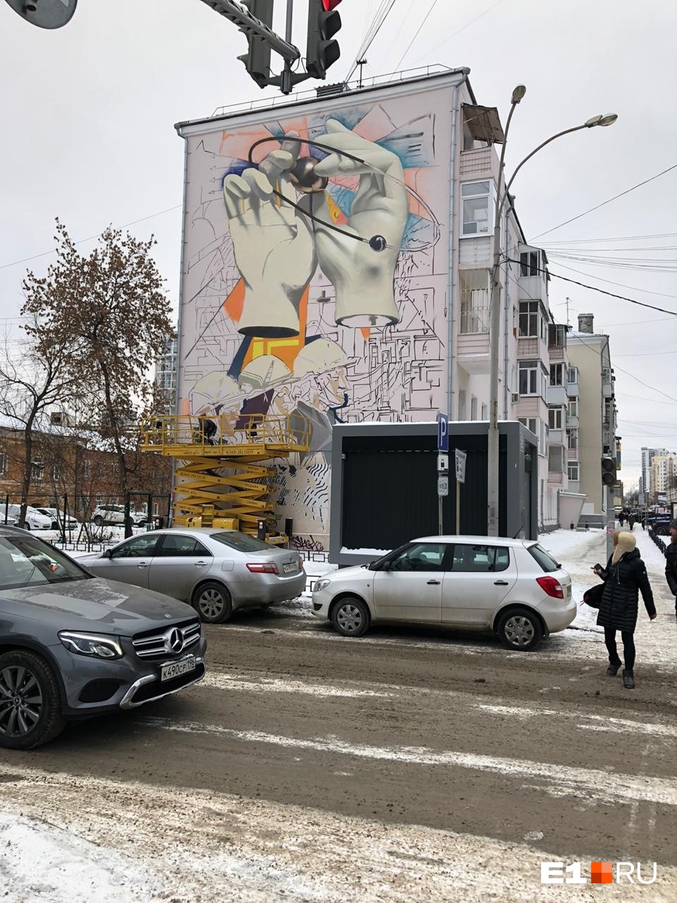 Вот как выглядели граффити в процессе создания Вот как выглядели граффити в процессе создания