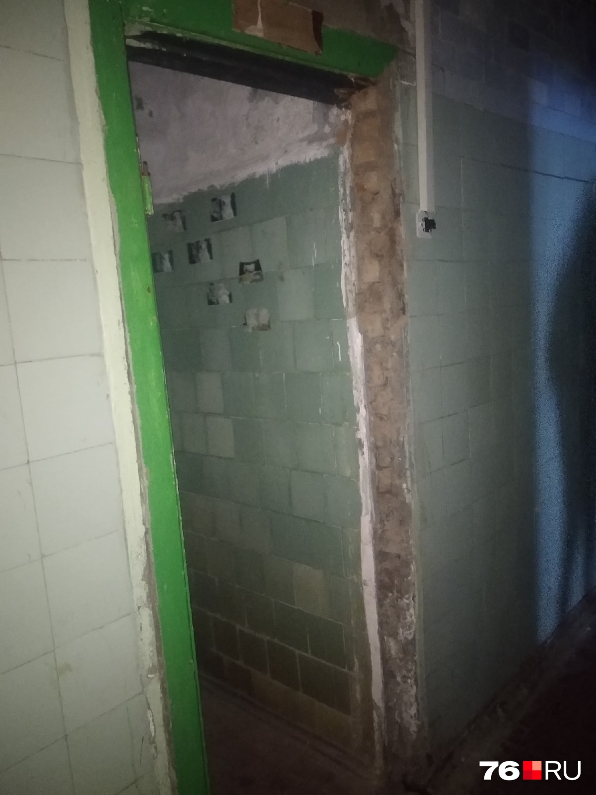 Эти стены давно не видели ремонта Эти стены давно не видели ремонта