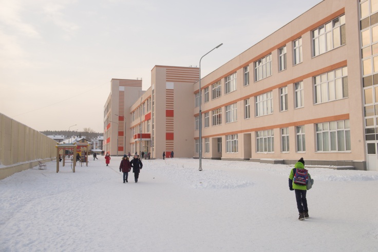 В «Мичуринском» открыт первый в городе образовательный центр. Второй, только уже с бассейном, строится рядом с «Меридианом» В «Мичуринском» открыт первый в городе образовательный центр. Второй, только уже с бассейном, строится рядом с «Меридианом»