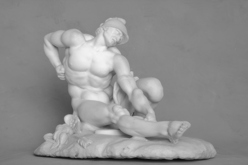 М. И. Козловский. Филоктет. 1789. Мрамор. 30 x 41,5 x 28,5 см. © Литературно-художественный музей-усадьба «Приютино»