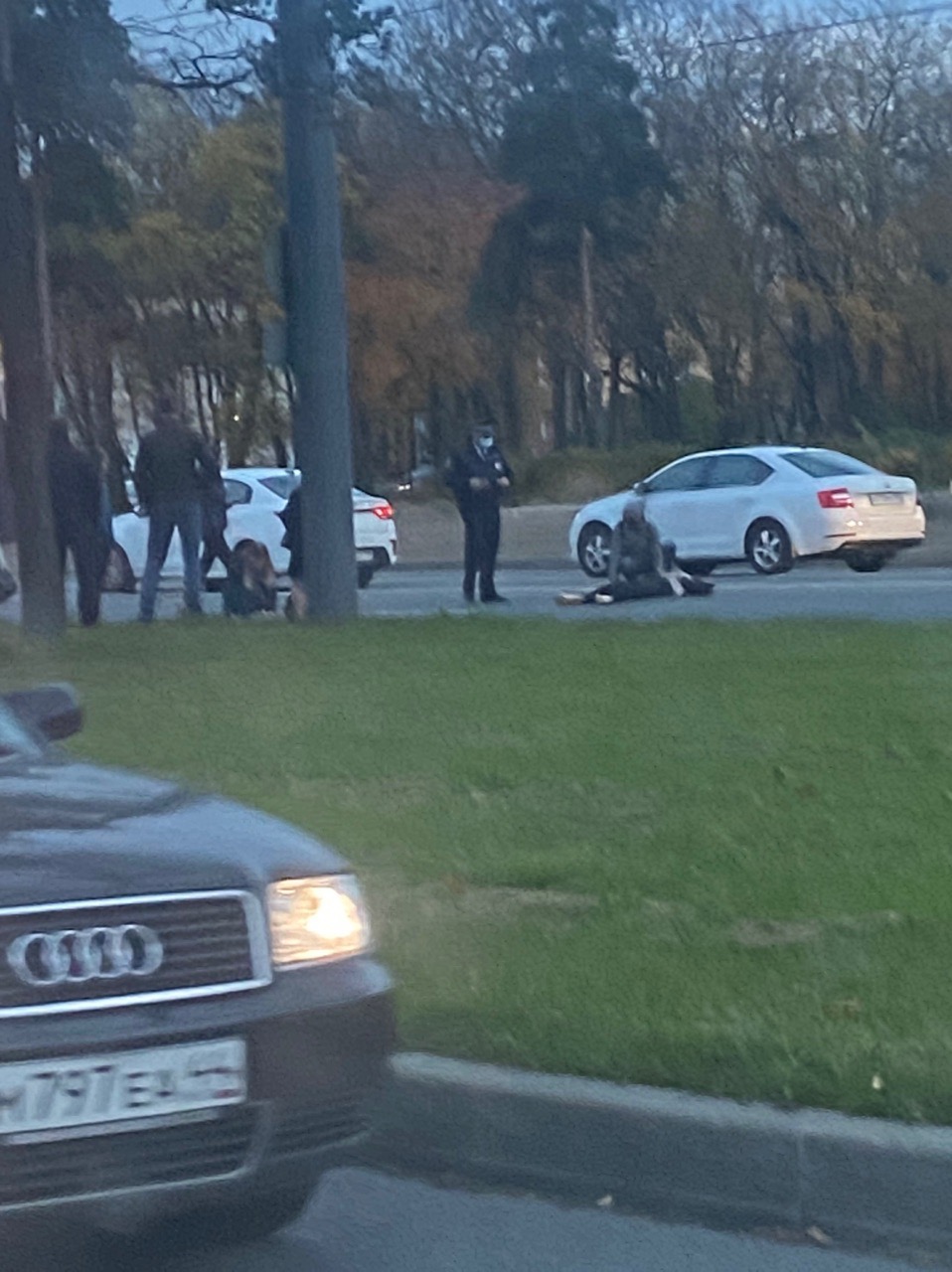 Две девочки попали в больницу после аварии на Ветеранов | 06.10.2021 |  Санкт-Петербург - БезФормата