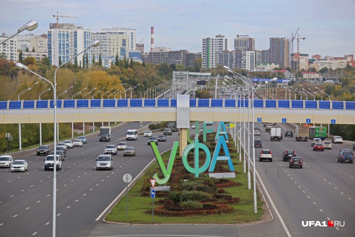 На мосту снова закроют проезжую часть На мосту снова закроют проезжую часть