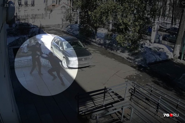 Появились подробности нападения на ЯрГУ Появились подробности нападения на ЯрГУ 