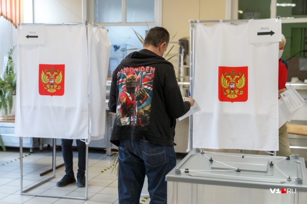 Облизбирком утверждает, что явка на выборах составила 64,96% Облизбирком утверждает, что явка на выборах составила 64,96%