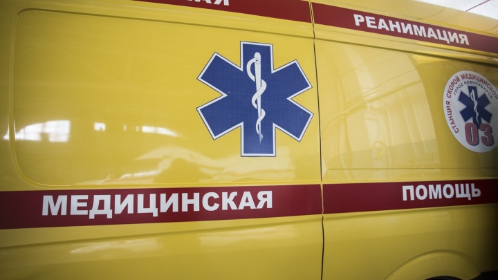 Под Новосибирском 13-летний подросток попал в реанимацию после купания — на него с вышки упал сверстник