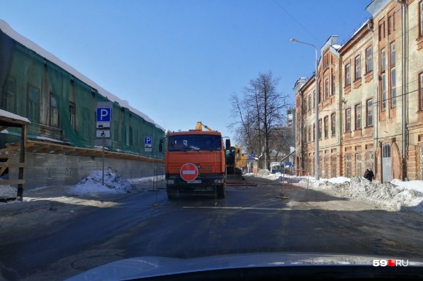 Авария произошла на Пермской, 66 Авария произошла на Пермской, 66