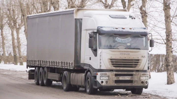 Не больше 3,5 тонны: когда на дорогах Архангельской области введут весенние ограничения