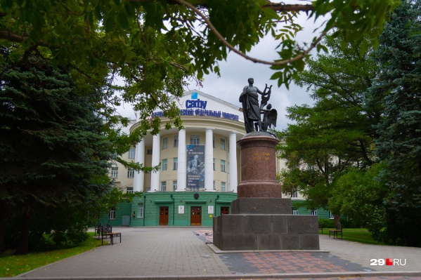 Как рассказали в пресс-службе университета, уже привито более 70% сотрудников Как рассказали в пресс-службе университета, уже привито более 70% сотрудников