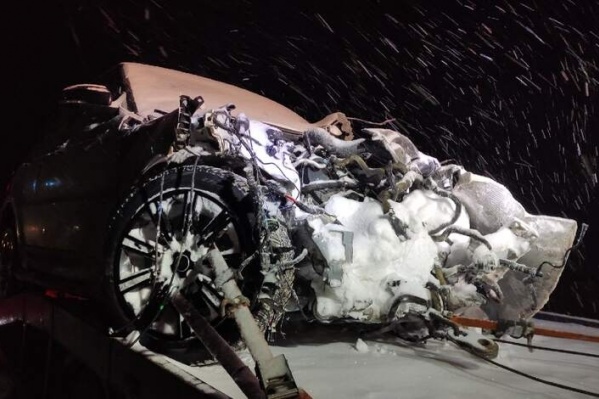 Водитель Land Rover пострадала, но сумела скрыться с места ДТП Водитель Land Rover пострадала, но сумела скрыться с места ДТП