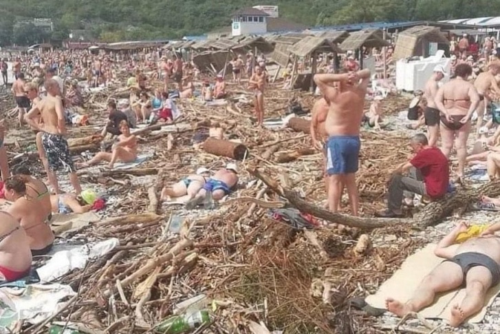 Это больше похоже на кадр из фильма ужасов, чем на курорт Это больше похоже на кадр из фильма ужасов, чем на курорт