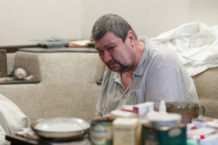 Парализованный мужчина уже полгода вынужден выживать Парализованный мужчина уже полгода вынужден выживать