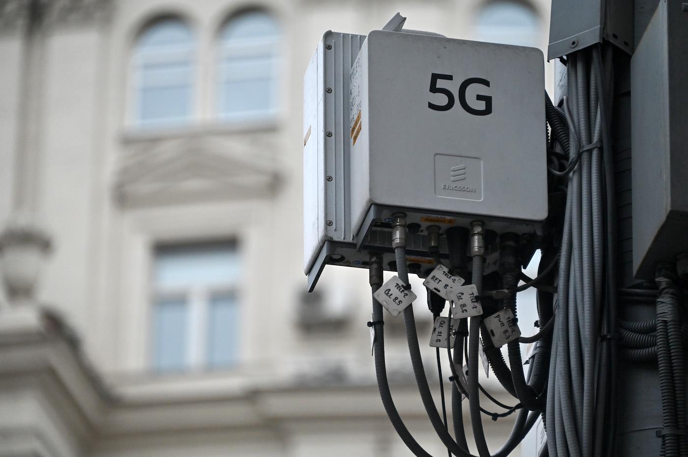 Откуда есть на Руси 5G пошло. Новейший стандарт связи на Невском проспекте — пока для избранных