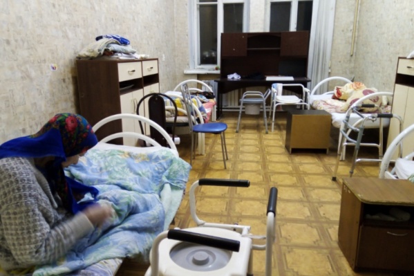 По словам очевидцев, в приюте была антисанитария По словам очевидцев, в приюте была антисанитария