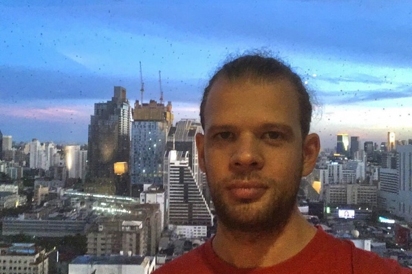 Станислав Казакевич две недели жил в отеле Бангкока. В этом материале он рассказывает о доставляемой еде Станислав Казакевич две недели жил в отеле Бангкока. В этом материале он рассказывает о доставляемой еде