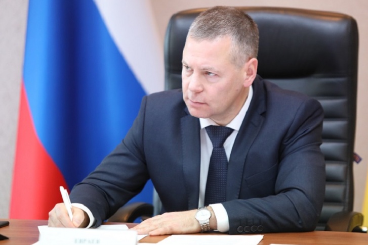 Дополнительное внимание врио губернатора обратил на необходимость усиления контроля за всеми введенными ограничениями Дополнительное внимание врио губернатора обратил на необходимость усиления контроля за всеми введенными ограничениями