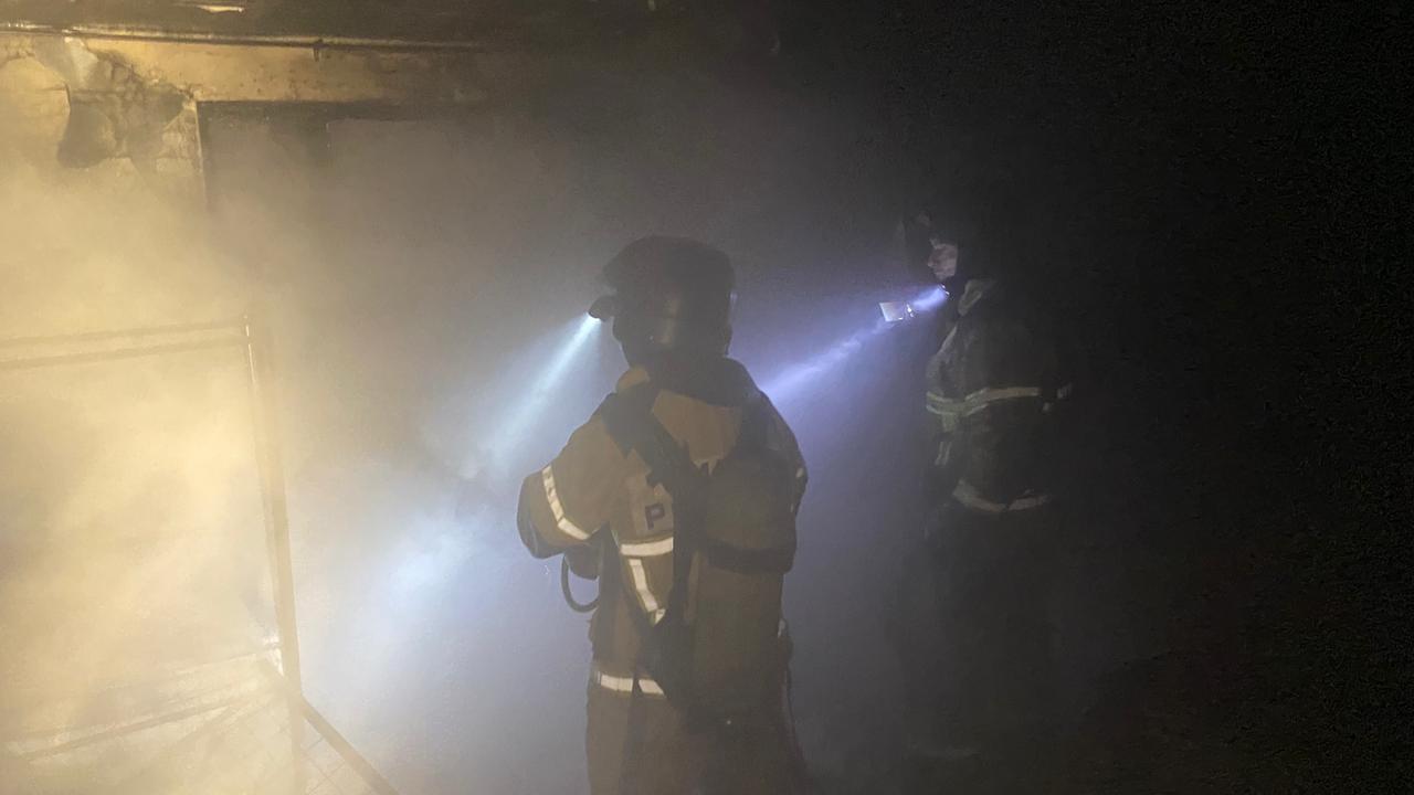 Трое пострадали в подпольном хостеле: подробности ночного пожара в Екатеринбурге