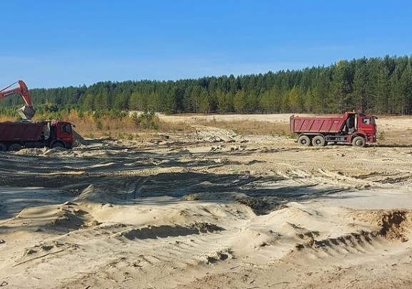 В Лямина Сургутского района предотвратили незаконную добычу песка. Природнадзор Югры проводит проверку