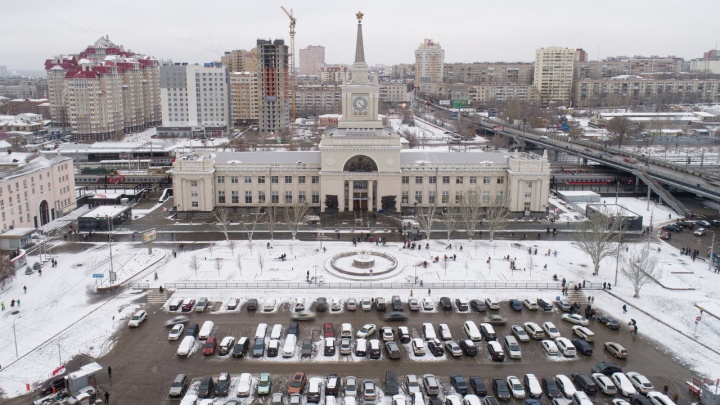 Снегопад в Волгограде и области задержал движение пяти поездов