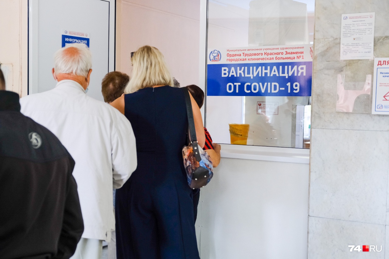 Потоки прививающихся и заболевших должны быть разведены Потоки прививающихся и заболевших должны быть разведены
