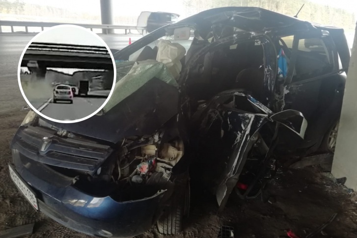 Водитель Toyota скончалась до приезда медиков Водитель Toyota скончалась до приезда медиков