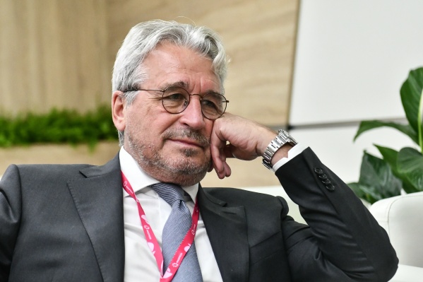 Президент Альфа-Банка Олег Сысуев — о будущем ипотеки, последствиях пандемии, внедрении биометрии и онлайн-услугах банка Президент Альфа-Банка Олег Сысуев — о будущем ипотеки, последствиях пандемии, внедрении биометрии и онлайн-услугах банка