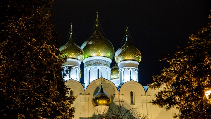 Приходите в масках: расписание рождественских служб в храмах Ярославля