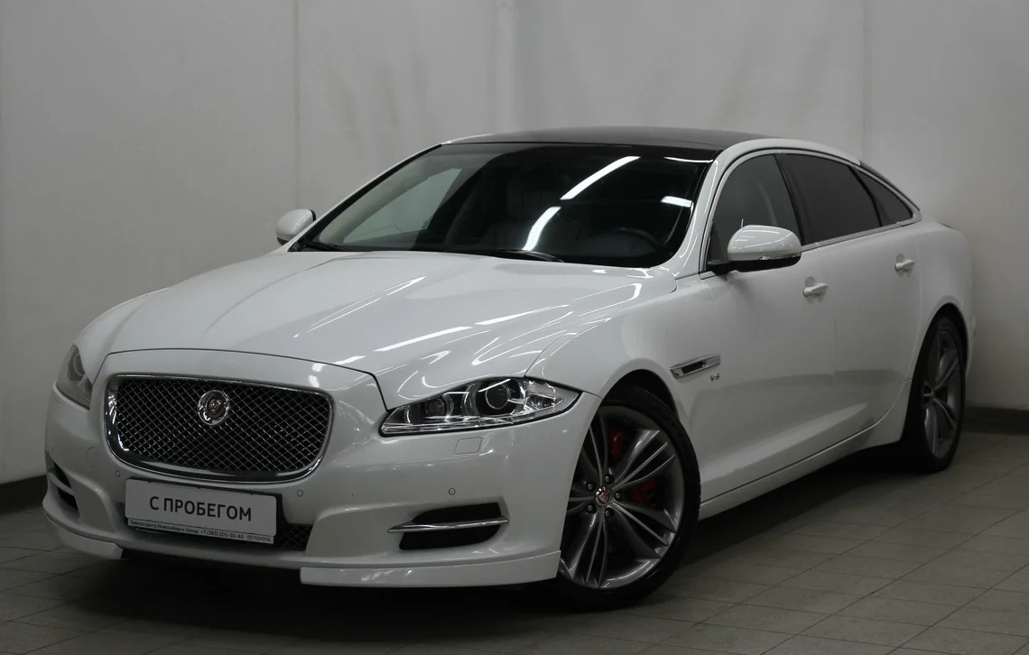 Редкий флагманский Jaguar XJ Редкий флагманский Jaguar XJ