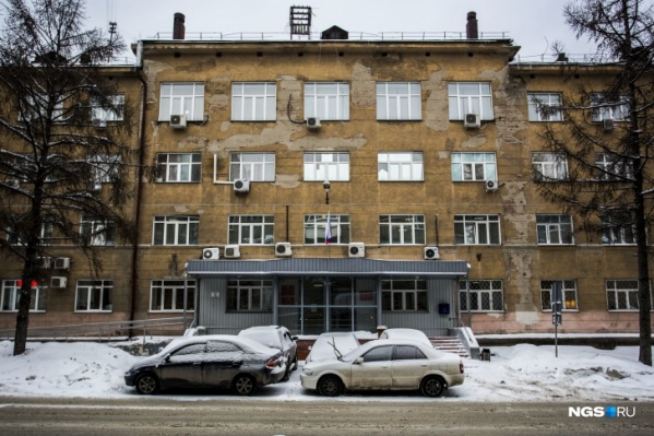 Сегодня суд рассмотрел ходатайство следователя по особо важным делам об избрании меры пресечения в отношении чиновника Сегодня суд рассмотрел ходатайство следователя по особо важным делам об избрании меры пресечения в отношении чиновника
