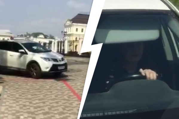 В Екатеринбурге — новый конфликт из-за езды по тротуару В Екатеринбурге — новый конфликт из-за езды по тротуару