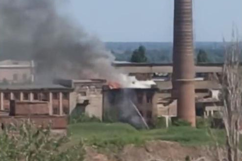 Очевидцы сняли пожар на видео Очевидцы сняли пожар на видео
