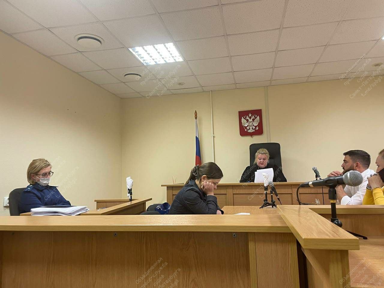 Суд в Петербурге арестовал «юриста» из переулка. От ее «услуг» пострадали пенсионеры