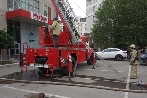 Пожарные установили причину пожара в фитнес-центре World Class Пожарные установили причину пожара в фитнес-центре World Class