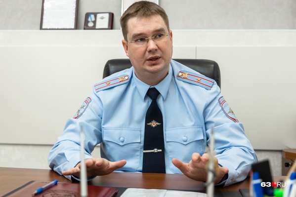 «Между Московским шоссе и Ново-Садовой мало поперечников» «Между Московским шоссе и Ново-Садовой мало поперечников»