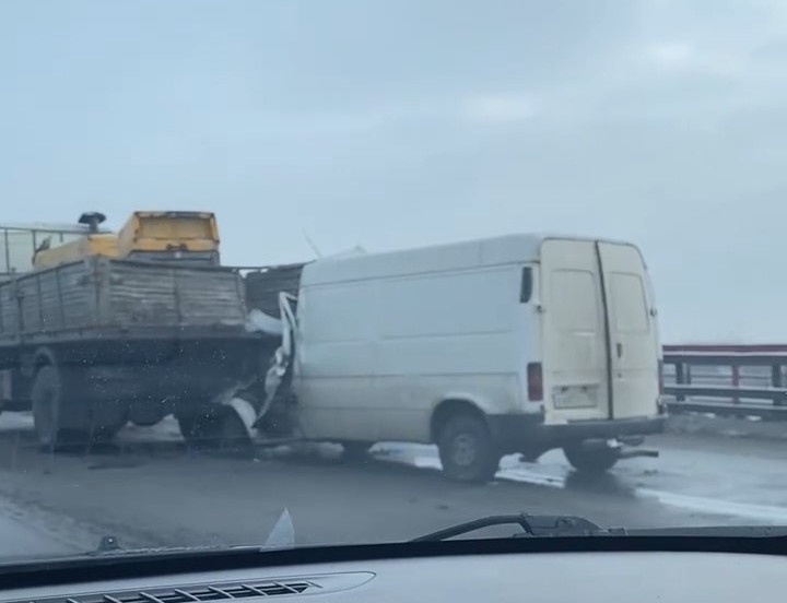 Скриншот видео из группы <a href="https://vk.com/wall-68471405_14461904" target="_blank" class="_">«ДТП и ЧП | Санкт-Петербург»</a>