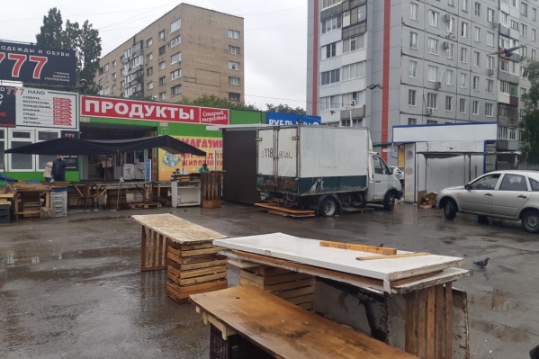 После появления брендбука пестрота и грязь должны уступить место стилю и чистоте После появления брендбука пестрота и грязь должны уступить место стилю и чистоте