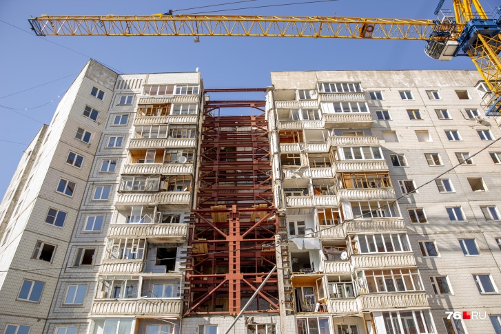 Дом на Батова продолжают разбирать Дом на Батова продолжают разбирать