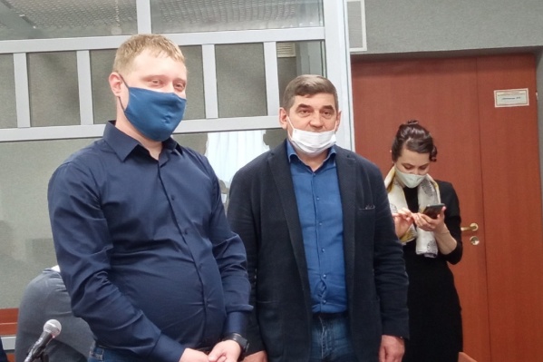 Фигуранты попросили прощения у потерпевших (их более <nobr class="_">100 человек</nobr>) Фигуранты попросили прощения у потерпевших (их более <nobr class="_">100 человек</nobr>)