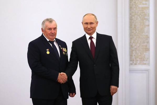 Разговор произошел на церемонии награждения Разговор произошел на церемонии награждения