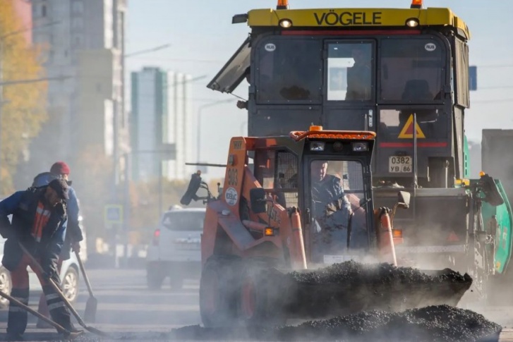 На ремонт дорог в этом году в Сургуте выделено полмиллиарда рублей